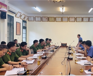 Phòng 2 Viện KSND thành phố Hà Nội trực tiếp kiểm sát việc tiếp nhận, giải...